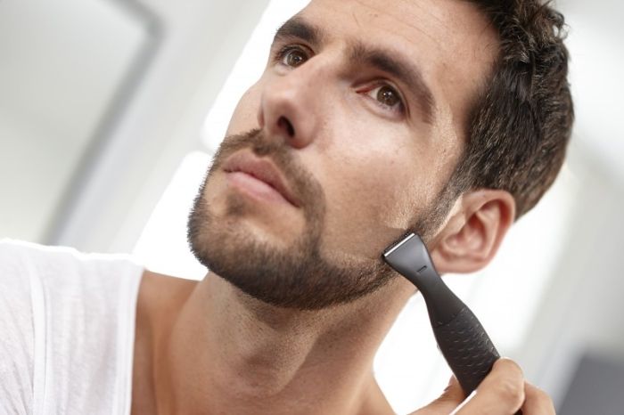 Триммер Philips Multigroom series 1000 для бороды и усов, 1хАА, насадок-4, сталь, черный