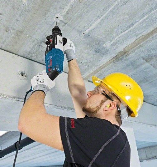 Перфоратор Bosch Professional GBH 2-28 SDS-plus 880Вт 3.2Дж 2.9кг