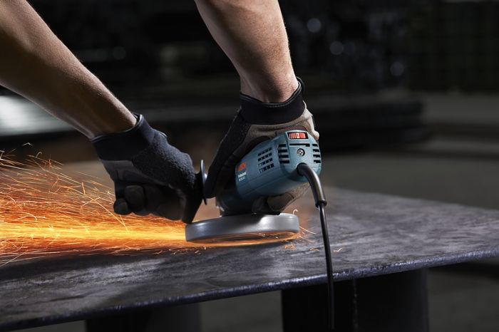 Шліфмашина кутова Bosch Professional GWS 9-125 S 125мм 900Вт 2800 -11000об/хв 1.9кг