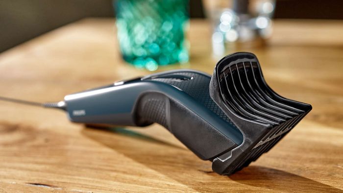 Машинка для стриження  Philips Series 3000, від мережі, роторний мотор, насадок-1, сталь, синій