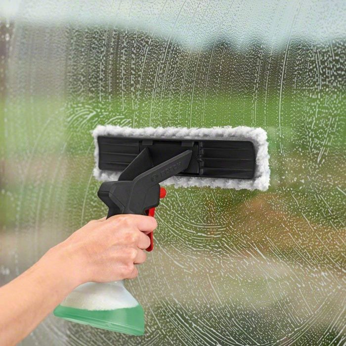 Пилосос Bosch GlassVAC віконний, акумуляторний, 3.6В, 2Аг, контейнер 0.1 Л, 0.7 кг, +насадки і пульв.