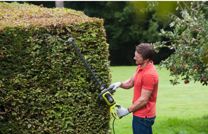 Кущоріз мережевий Ryobi RHT6160RS 600Вт 60см крок різу 28мм 3.7кг