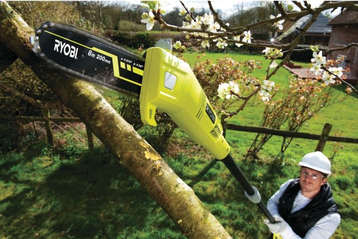 Висоторіз ланцюговий мережевий Ryobi RPP750S 750Вт 20см 2.7м 3.8кг