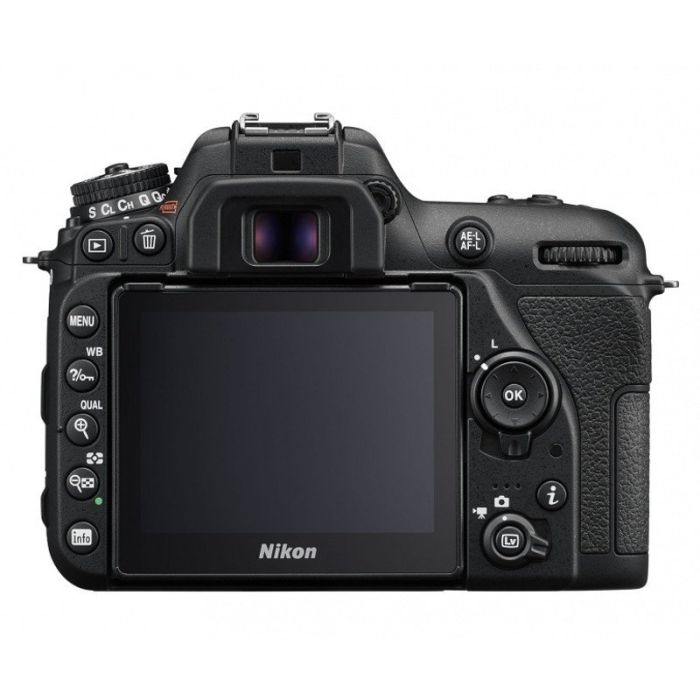 Цифр. фотокамера зеркальная Nikon D7500 body