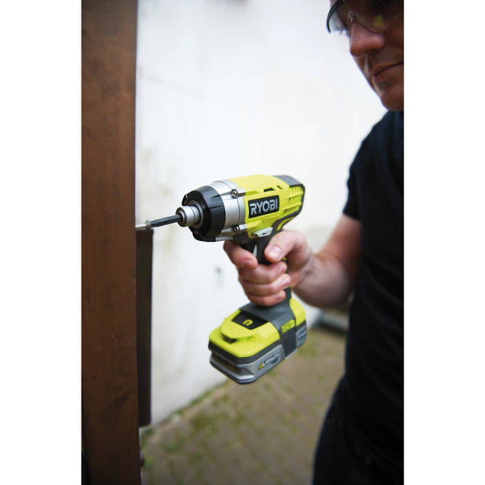 Гвинтоверт ударний акумуляторний Ryobi ONE+ RID1801M 18В 3200об/хв 220Нм 1/4" 1.2кг без АКБ та ЗП