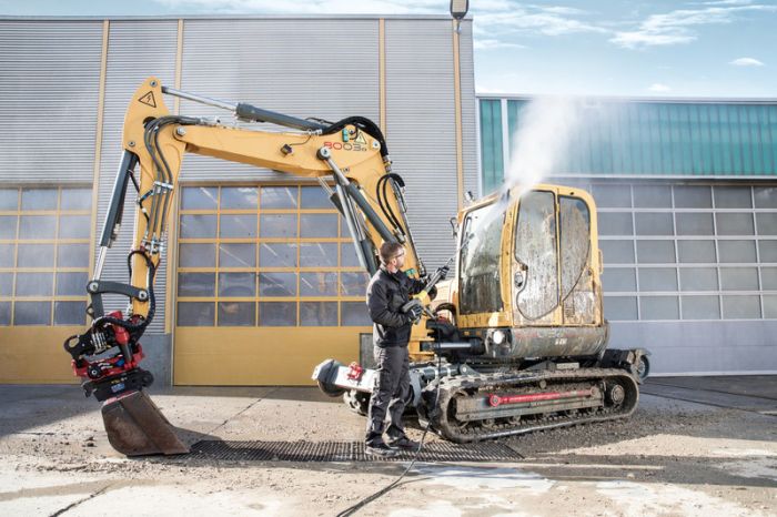Мінімийка високого тиску Karcher HD 6/15 М 3100Вт 225бар 560л/год шланг 10м 27кг