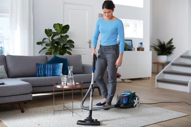 Пылесос Philips контейнерный 3000 series , 900Вт, конт пыль -1,5л, НЕРА, турбощётка, черно-зеленый