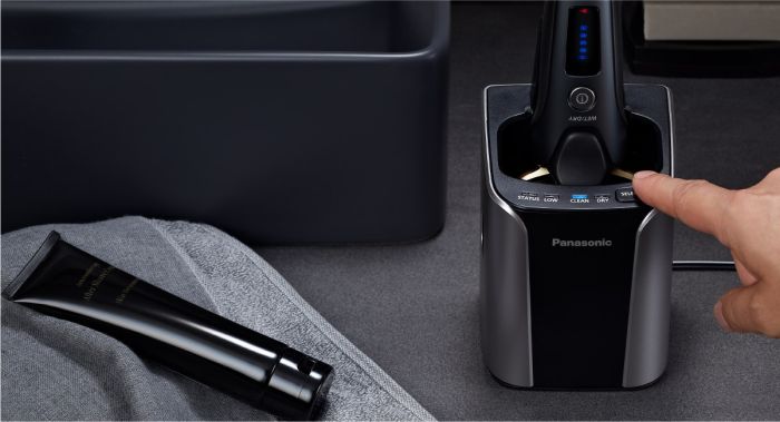 Бритва електр. Panasonic сіткова,  бритв.головок-5, Li-Ion, сух.+волог., тример, док-станція , чорно-синій