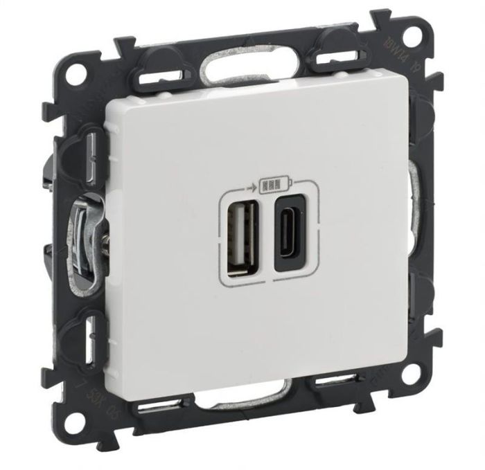 Розетка USB-A+USB-С Legrand Valena LIFE, 3А, 5V, білий