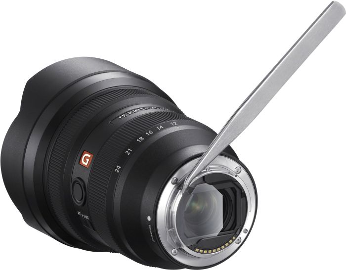 Объектив Sony 12-24mm f/2.8 GM для NEX FF