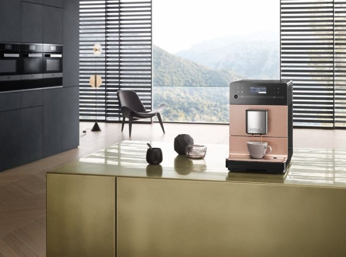 Кофемашина Miele CM 5510 1.3л, зерно + молоко, автомат.капучинатор, аторецептов - 12, розово-золотой