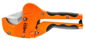 Труборез Neo Tools для пластиковых труб, 0-42мм, 225мм