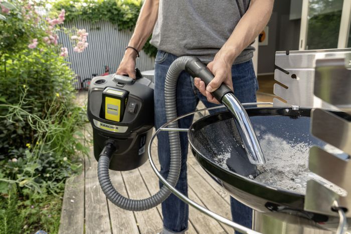 Пилосос для збору золи акумуляторний Karcher AD 2 Battery 18В контейнер 14л 3.9кг без АКБ та ЗП