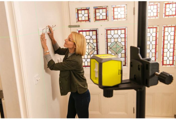 Нивелир лазерный Ryobi RBCLLG1 до 15м перекрестный зеленый луч 0.4кг