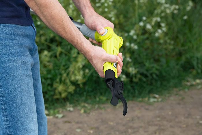 Сучкорез-высоторез аккумуляторный Ryobi ONE+ RY18PLA-0 18В рез 32мм 3.5кг без АКБ и ЗУ