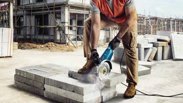 Шлифмашина угловая Bosch GWS 2200, 230мм, 2200Вт, 6500об/мин, 5.4кг