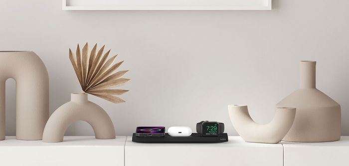 Зарядний пристрій бездротовий Belkin 3в1 MagSafe PRO iPhone/Watch/AirPods, чорний