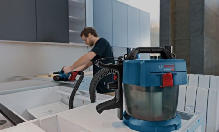 Пилосос професійний акумуляторний Bosch Professional GAS 18V-10 L 18В 90мБар без АКБ та ЗП