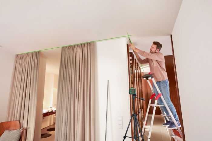 Нівелір лазерний Bosch UniversalLevel 360, до 24м, ±0.4мм/м, +висок, 0.56кг