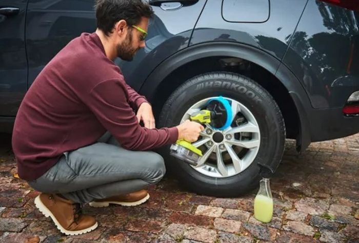 Щітка акумуляторна Ryobi ONE+ R18CPS-0 18В диск 15см 210об/хв IPX7 1.2кг без АКБ та ЗП