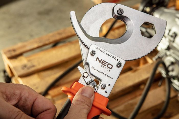Кабелеріз Neo Tools, для мідних та алюмінієвих кабелів до 52мм, з тріскачкою, 325мм, CrV