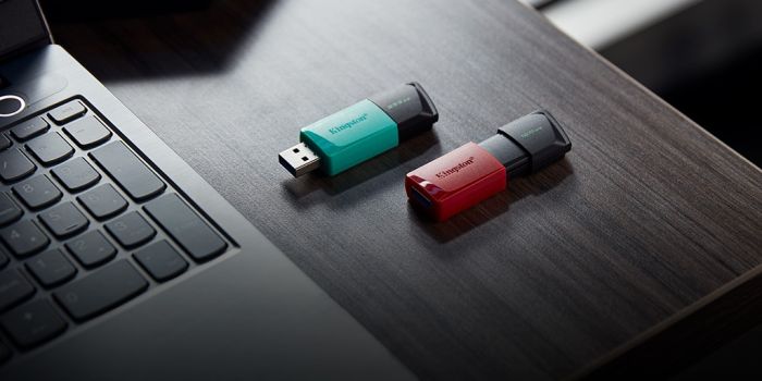 Накопитель Kingston   64GB USB 3.2 Type-A Gen1 DT Exodia M