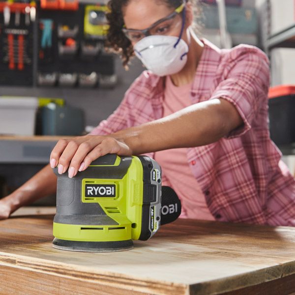 Шлифмашина эксцентриковая аккумуляторная Ryobi ONE+ RROS18-0 18В 125мм орбита 2.5мм 1.2кг без АКБ и ЗУ