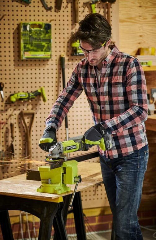 Шлифмашина угловая аккумуляторная Ryobi ONE+ RAG18125-0 125мм 18В 9000об·мин 2.2кг без АКБ и ЗУ