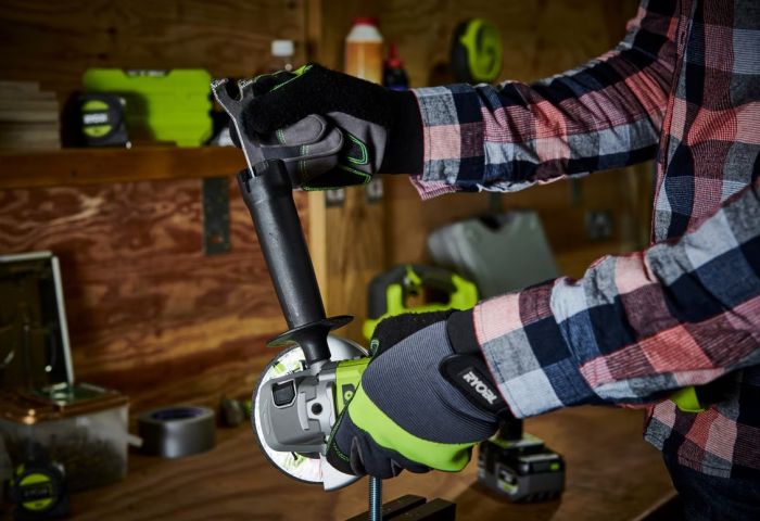 Шлифмашина угловая аккумуляторная Ryobi ONE+ RAG18125-0 125мм 18В 9000об·мин 2.2кг без АКБ и ЗУ