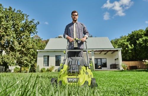 Газонокосилка аккумуляторная Ryobi Max Power RLM36X46H50PG 36В акб 1х5А·ч 46см 45л 20-70мм 17.8кг