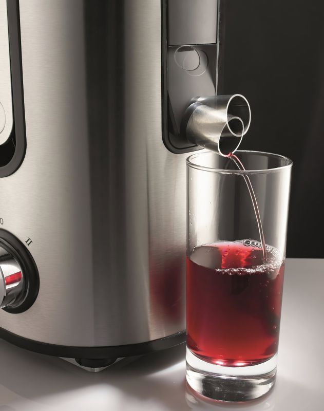 Соковыжималка Gorenje центробежная 900Вт, чаша-1.1л, жмых-1.5л, желоб на целое яблоко, пластик/металл, черный