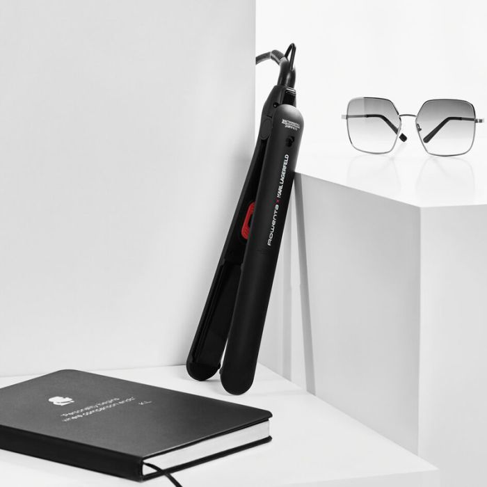Випрямитель Rowenta x Karl Lagerfeld Easyliss, >240Вт, >200С, керамика, турмалин , черный