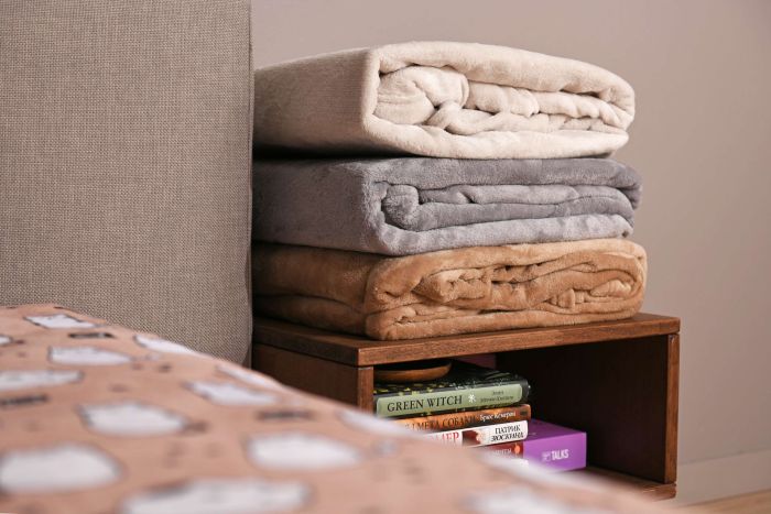 Плед Ardesto Flannel, 160х200см, 100% полиэстер, темно-серый