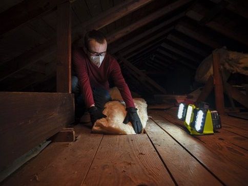 Прожектор гибридный панельный Ryobi ONE+ RLPH18-0 18В/220В Hybrid 3 LED панели 3000лм 3 режима яркости без АКБ и ЗУ