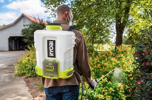 Опрыскиватель аккумуляторный Ryobi Max Power RY36BPSA-0 15л 36В 0.6-2.5л/мин комплект насадок 5.8кг без АКБ и ЗУ
