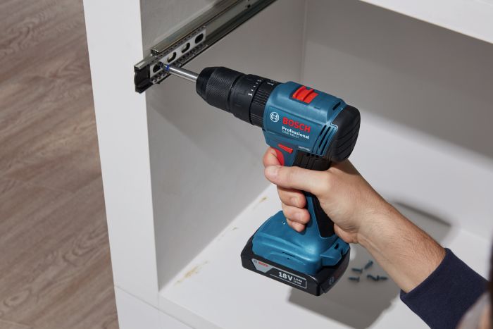 Шурупокрут-дриль ударний акумуляторний Bosch Professional GSB 185-LI 18В 2х2.0А·год 50Нм 500·1900об/хв кейс 1кг
