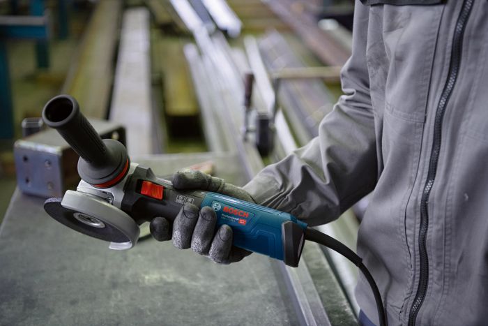 Шліфмашина кутова Bosch Professional GWS 17-125 S 125мм 1700Вт 2800-11500об/хв 2.2кг