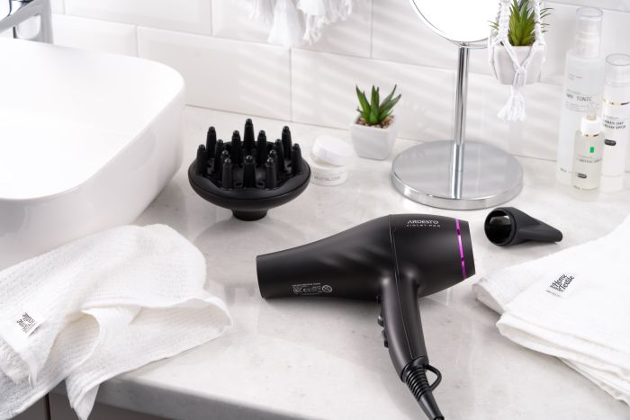 Фен Ardesto Violet PRO , 1850-2200Вт, 2 швидкості, 3темп.режима, дифузор, чорний ARDESTO HD-Y222PRO