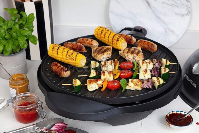 Гриль Russell Hobbs барбекю Indoor Outdoor 2400Вт, темп. режимів-5, діаметр- 43.5см, з`ємні пластини, метал, чорний