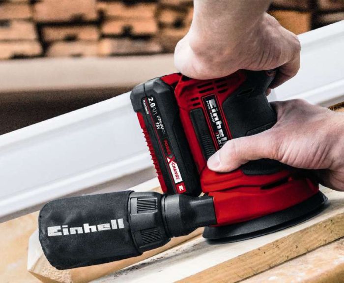 Шлифмашина эксцентриковая аккумуляторная Einhell TE-RS 18 Li - Solo, 18В, 125 мм, 14000-22000кол/хв, 1.2 кг, без АКБ и ЗУ