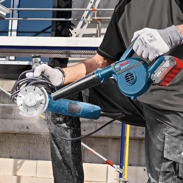 Воздуховод аккумуляторный Bosch GBL 18V-120 Professional, 18В, 270км/ч, 1.1кг, без АКБ и ЗП