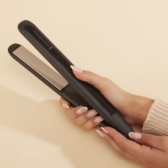 Випрямитель Remington Ceramic Straight 215, >215С, дисплей, керамика, черный
