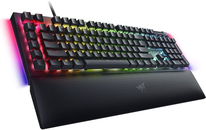 Клавиатура механическая Razer BlackWidow V4, 114key, Yellow Switch, USB-A, EN/RU, RGB, чёрный