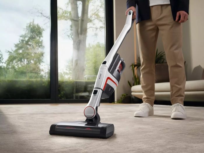 Пылесос Miele беспроводный SMUL1 01 TRIFLEX HX1, 170Вт, сухая уборка, конт пыль -0,5л, автон. раб. до 60/240мин, Hygiene Lifetime, 3 в 1, Vortex, щетка Multi Floor XXL SEB 430, белый