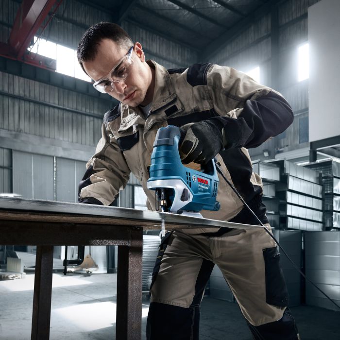 Лобзик Bosch Professional GST 750 520Вт SDS 800-3200об/хв хід 20мм 23кг кейс