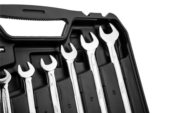 Набор инструмента Neo Tools, 82шт, 1/2", 1/4", CrV, кейс