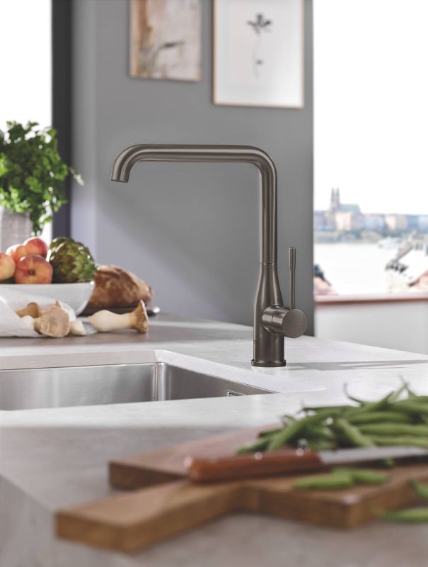 Змішувач для кухні Grohe Essence, довж.виливу - 220мм, поворотний, 1важіль, матовий графіт