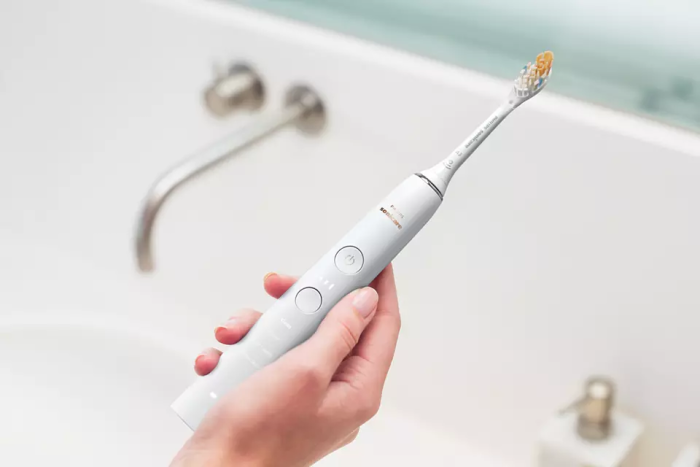 Щетка зубная электр. Philips Sonicare DiamondClean 9000 Series, 62т. колеб/мин, насадок-1, футляр, Bluetooth, белый