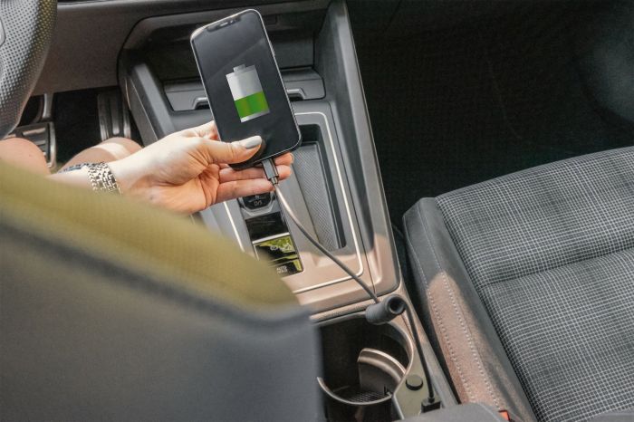 Кабель DIGITUS USB-C > USB-A зарядки/синхронизации, Type-C, спиральный, 1м, черный