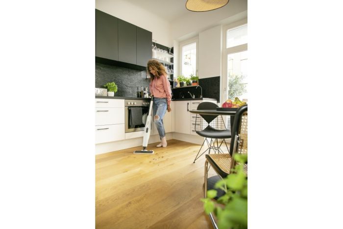 Пароочиститель Karcher SC 3 Upright, 1900 Вт, 1000мл, 3.5Бар, (паровая швабра), белый
